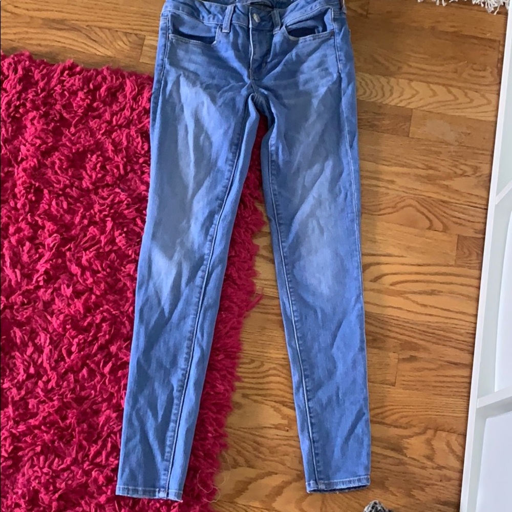 Blue AE skinny jeans